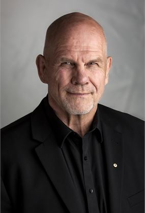 In Conversation with Peter FitzSimons